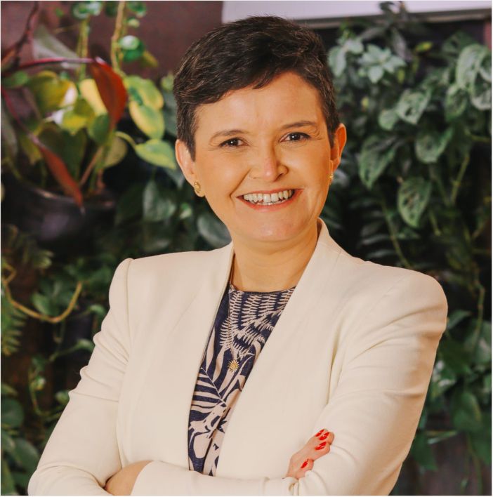 Dra. Letícia Mussuia